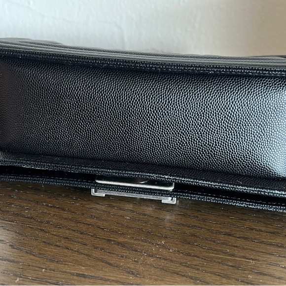 Authentic Chanel Boy Bag- Small - caviar black and ruthenium - finish metal - Picture 6 of 11